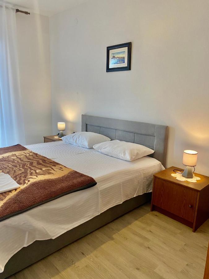 Apartman Mira Opatija Exteriör bild